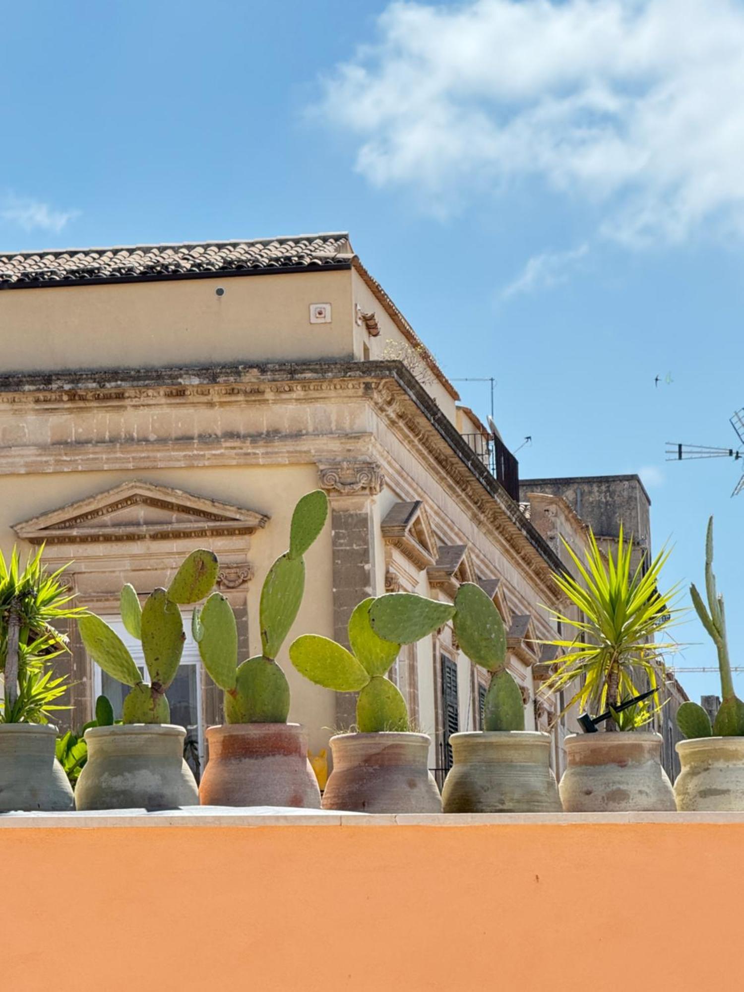 Noto Da Quassu' Bed And Breakfast Exterior foto